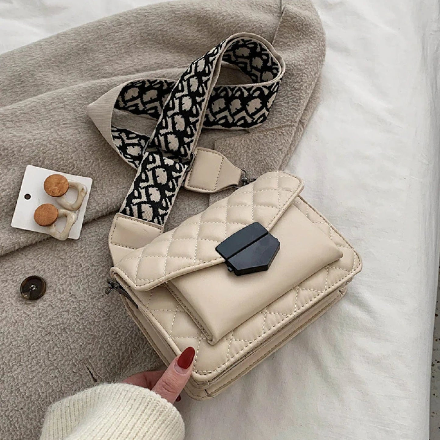 レイチェルのラグジュアリーな洗練 | ラグジュアリーハンドバッグ